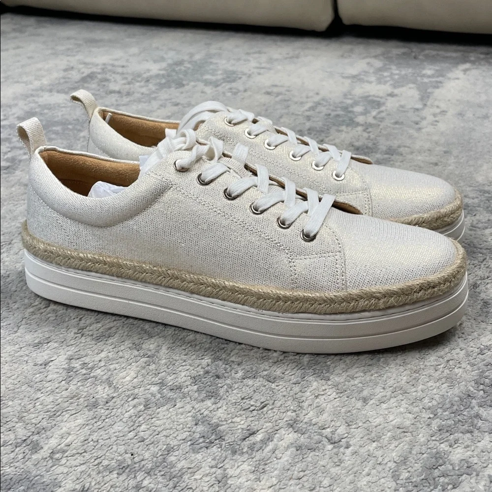 NIB Jack Rogers Mia Canvas Low Top Platform Sneaker White Gold Sz 9.5